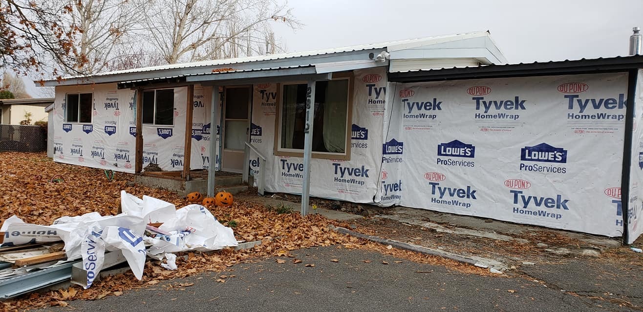 <span style="font-weight: bold;">Dry Walling/Painting</span>